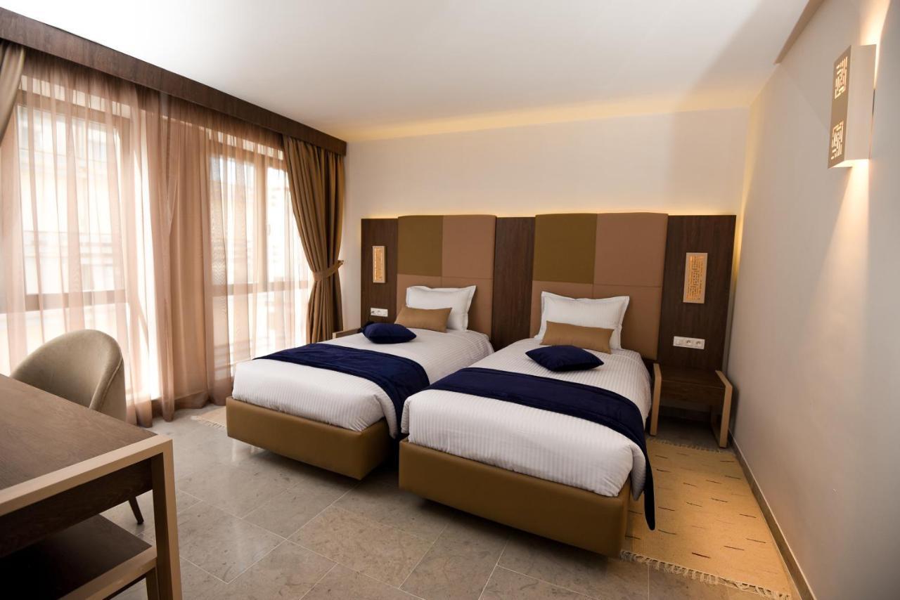 Hotel Lescure Business And Spa Megrine Exterior photo